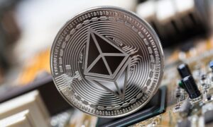 Lark Davis reveals 7 reasons to keep holding ETH until its a multi-trillion dollar asset