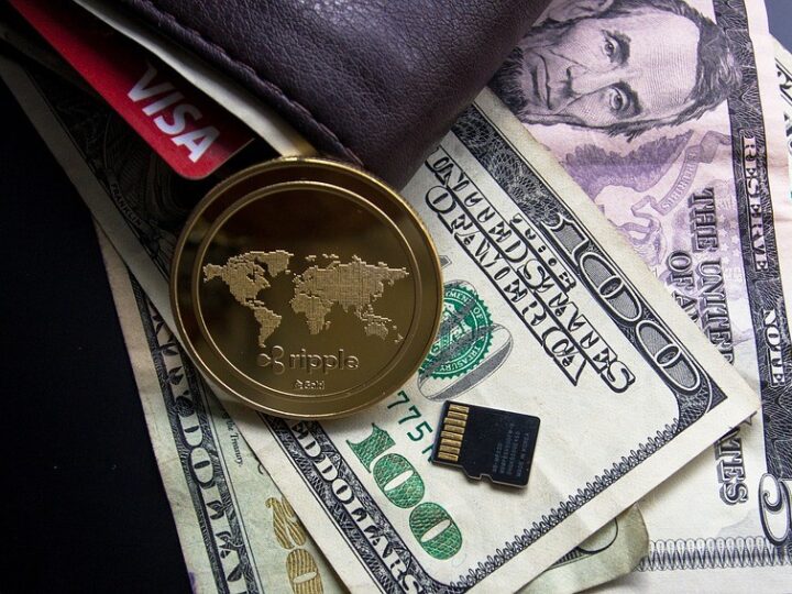 XRP maintains bullish outlook with 10% gain as Bitcoin slides to $45K